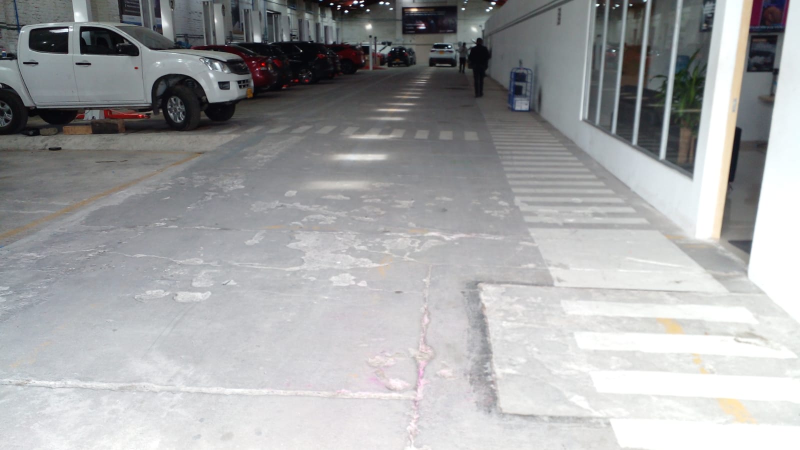 Bodega antes de pintar